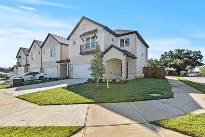 124 Homes Drive, Grand Prairie, TX 75050 - Photo 25