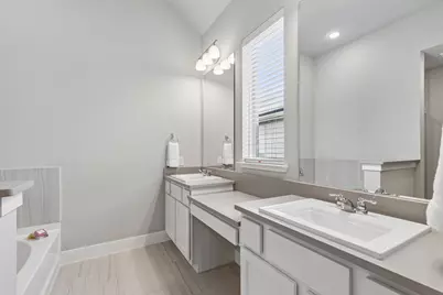 1125 Bridle Path Drive, Aubrey, TX 76227 - Photo 19