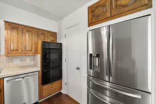 3404 Canton St, Greenville, TX 75402 - Photo 9