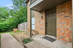 2101 Mistletoe Ave, Fort Worth, TX 76110 - Photo 21
