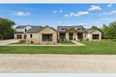 3687 New Hope Road, Aubrey, TX 76227 - Photo 3