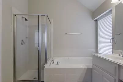 6507 Fannin Farm Way, Arlington, TX 76001 - Photo 17