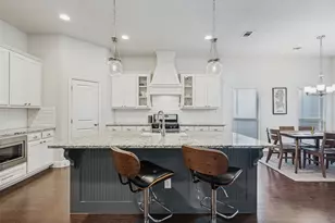 1701 Belle Pl, Fort Worth, TX 76107 - Photo 3