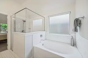 1701 Belle Pl, Fort Worth, TX 76107 - Photo 25