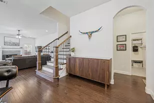 1701 Belle Pl, Fort Worth, TX 76107 - Photo 13