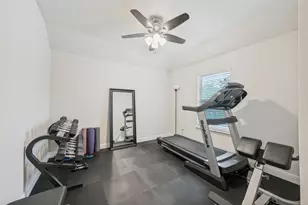 1701 Belle Pl, Fort Worth, TX 76107 - Photo 31