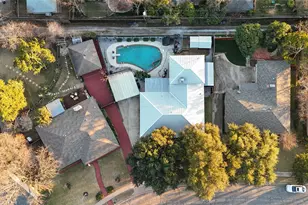 10872 Caprock Cir, Dallas, TX 75218 - Photo 29