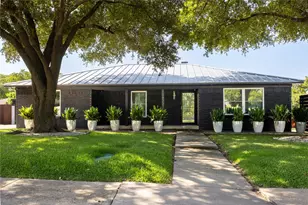 10872 Caprock Cir, Dallas, TX 75218 - Photo 1
