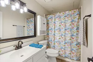 8511 Westover Ct, Granbury, TX 76049 - Photo 9