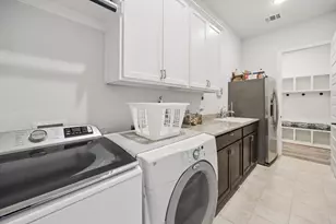 2700 Castlebridge, The Colony, TX 75056 - Photo 7