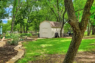 217 Valley Ranch Rd, Weatherford, TX 76087 - Photo 37