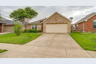 620 Horn Street, Crowley, TX 76036 - Photo 7