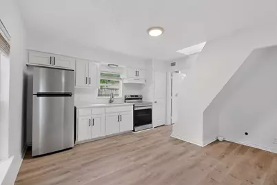 1210 Grant Street, Dallas, TX 75203 - Photo 3