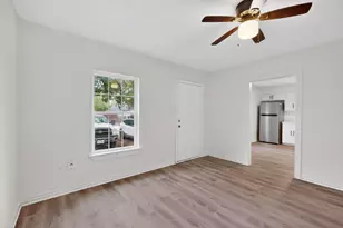 1210 Grant St, Dallas, TX 75203 - Photo 9