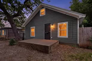1210 Grant St, Dallas, TX 75203 - Photo 25