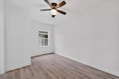 1210 Grant Street, Dallas, TX 75203 - Photo 15