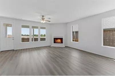3514 Helena Street, Gainesville, TX 76240 - Photo 11