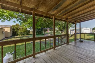 131 Squires Ct, Ferris, TX 75125 - Photo 19