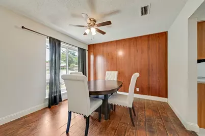 905 Pepperidge Court, Lancaster, TX 75134 - Photo 3