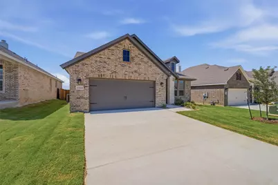 3518 Helena Street, Gainesville, TX 76240 - Photo 3