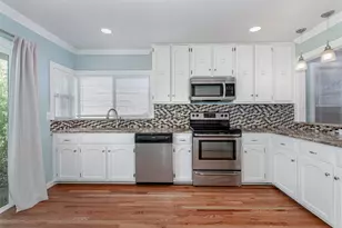 4139 Rosser Square, Dallas, TX 75244 - Photo 13