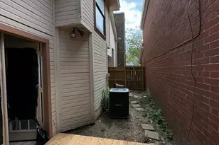 935 Fairbanks Cir, Duncanville, TX 75137 - Photo 11