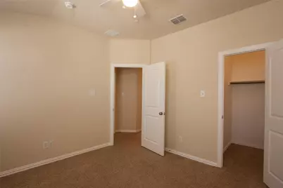 7825 Fox Horn Drive, Irving, TX 75063 - Photo 17