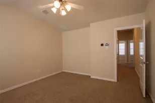 7825 Fox Horn Dr, Irving, TX 75063 - Photo 9