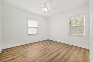 2316 Cunningham St, Irving, TX 75062 - Photo 17