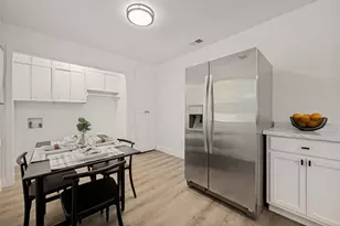 2316 Cunningham St, Irving, TX 75062 - Photo 9