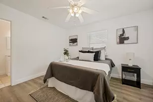 2316 Cunningham St, Irving, TX 75062 - Photo 11