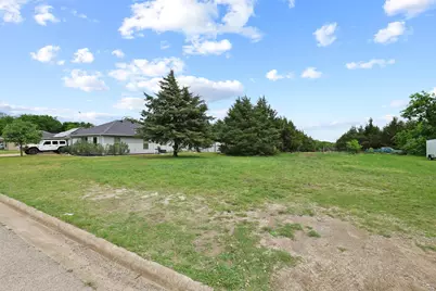 117 Donaghey Street, Trenton, TX 75490 - Photo 9