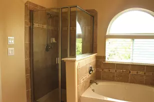 5996 Clearwater Dr, The Colony, TX 75056 - Photo 23