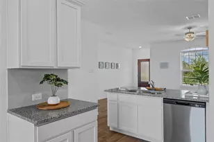 3028 Howerton Dr, Little Elm, TX 75068 - Photo 11