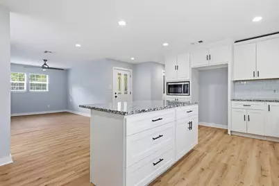 2512 McKenzie Avenue, Waco, TX 76708 - Photo 13