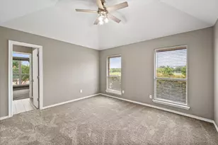5401 Emerald Park Blvd, Arlington, TX 76017 - Photo 25