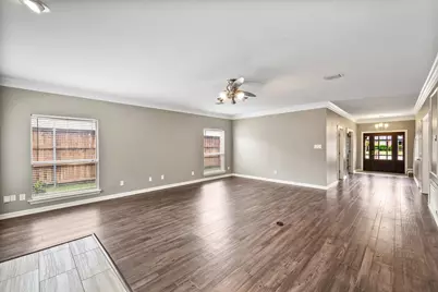 5401 Emerald Park Boulevard, Arlington, TX 76017 - Photo 11