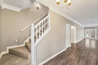 5401 Emerald Park Boulevard, Arlington, TX 76017 - Photo 3