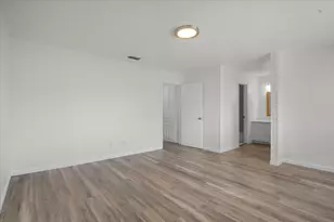3118 Roundtree Ln, Garland, TX 75044 - Photo 11