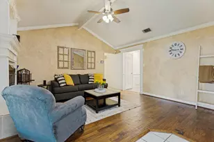 309 Georgetown Dr, Everman, TX 76140 - Photo 9