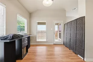 10808 Aurora Dr, Waco, TX 76708 - Photo 13