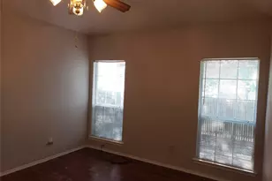 940 S Old Orchard Ln, Lewisville, TX 75067 - Photo 17