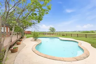 1690 Lawlis Ln, Sanger, TX 76266 - Photo 31