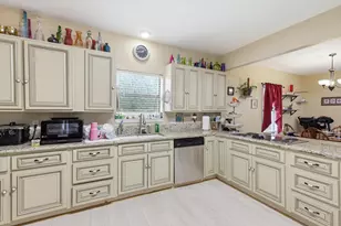 511 N Wood St, Cleburne, TX 76033 - Photo 5