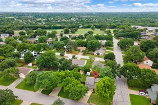 1167 Silver Lake Dr, Grapevine, TX 76051 - Photo 17