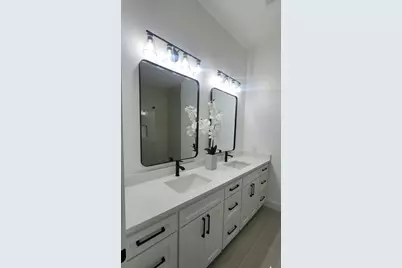 1106 East Sixth Street, Springtown, TX 76082 - Photo 25
