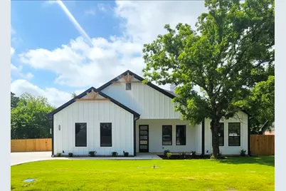 1106 East Sixth Street, Springtown, TX 76082 - Photo 1