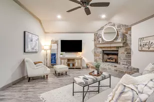 3332 White Horse Dr, Granbury, TX 76049 - Photo 17
