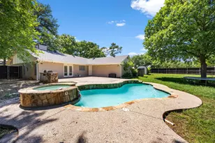 3911 Shady Valley Dr, Arlington, TX 76013 - Photo 31