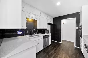 3911 Shady Valley Dr, Arlington, TX 76013 - Photo 19